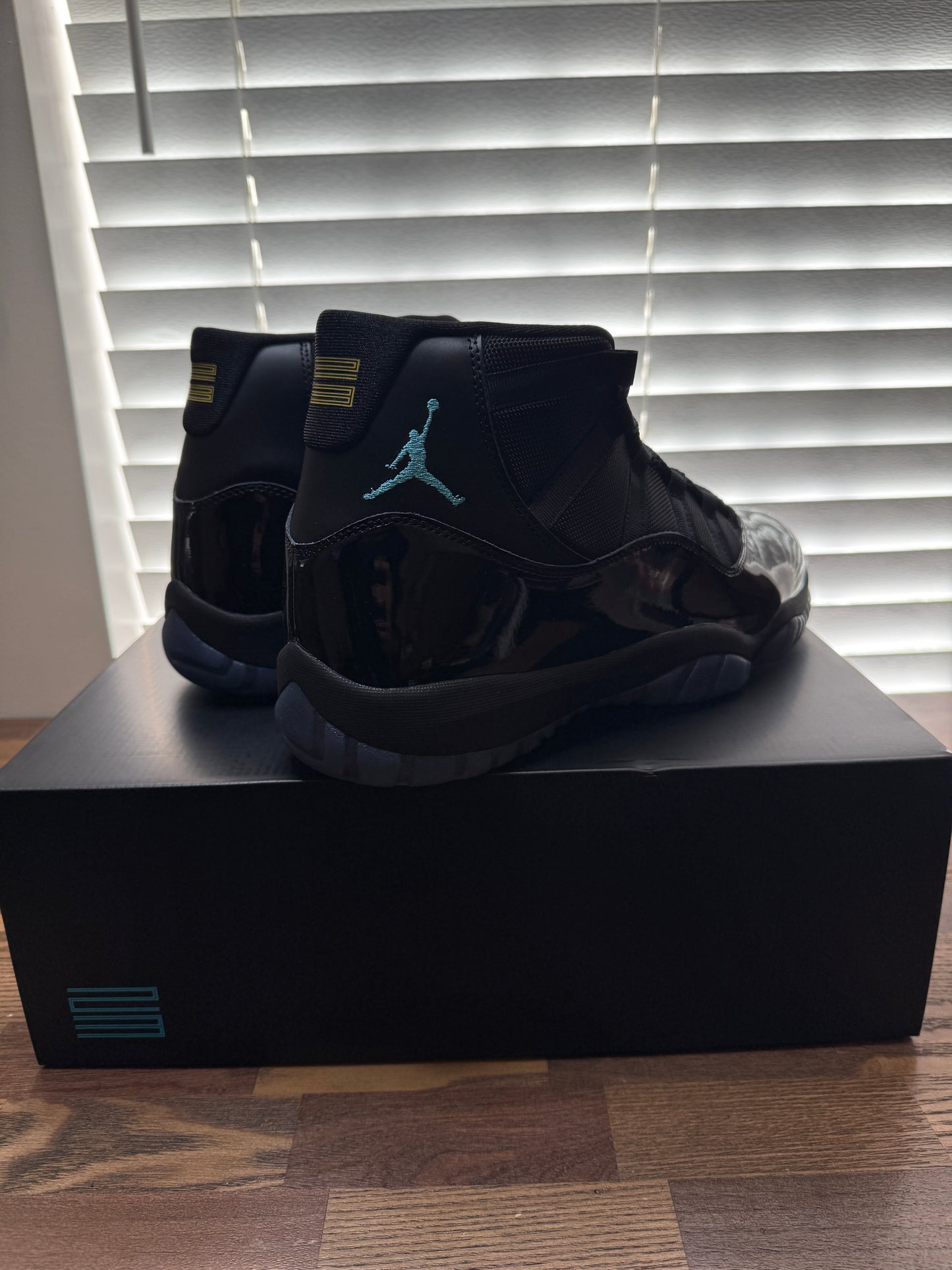 Jordan 11 Gamma