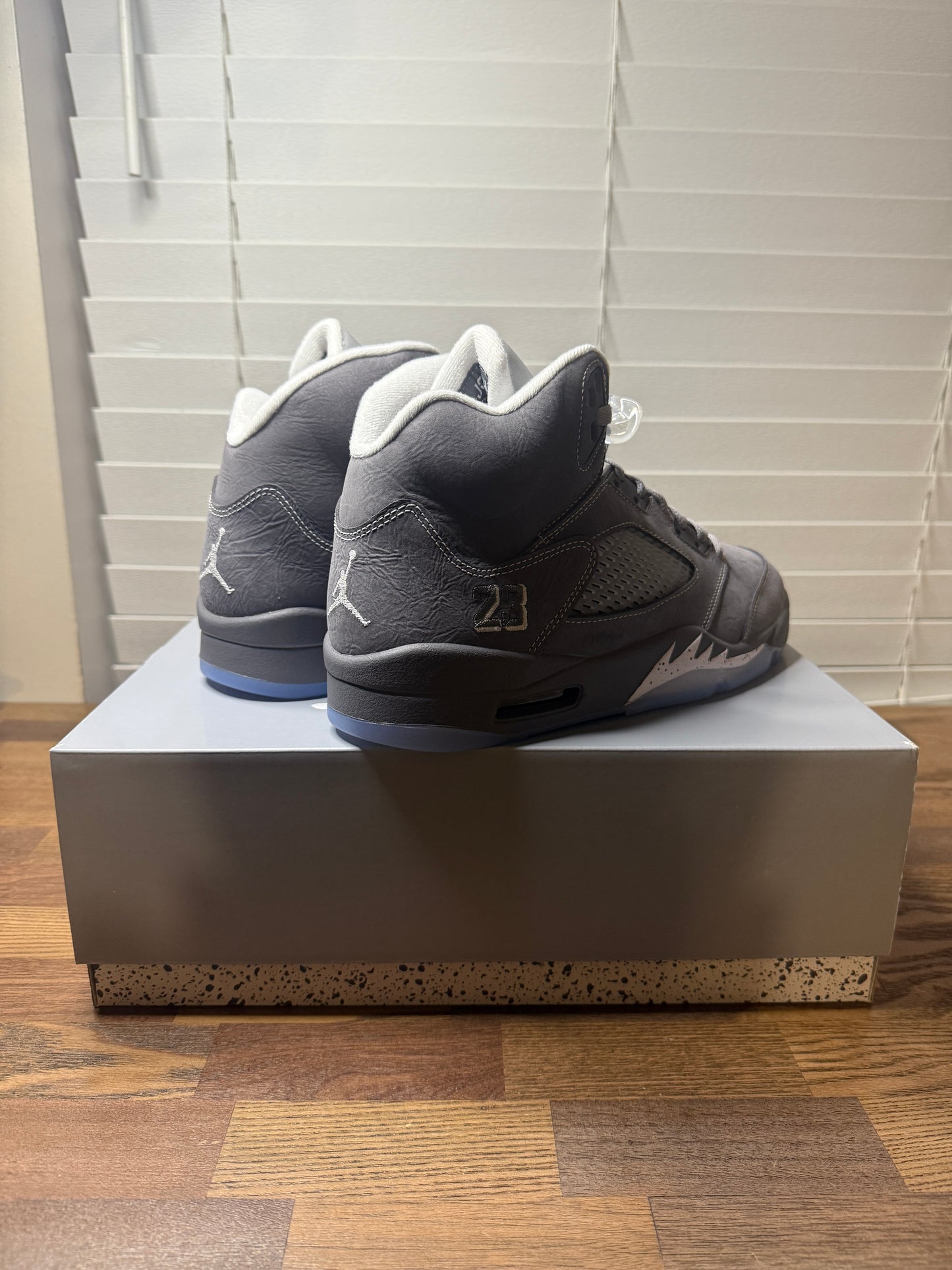 Jordan 5 Wolf Gray
