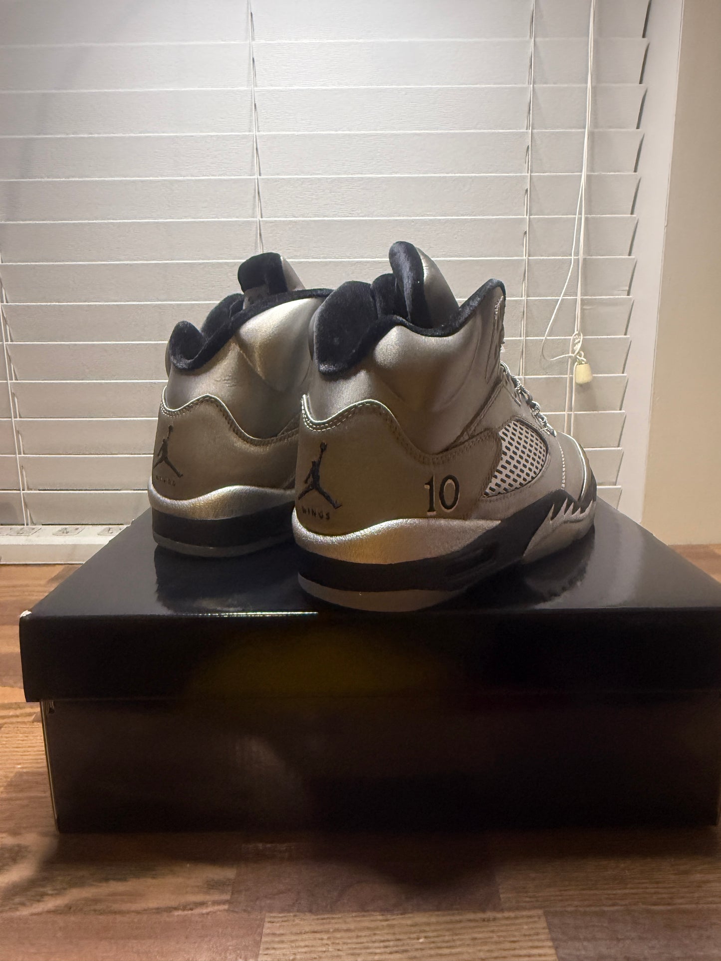 WMNS Jordan 5 Wings
