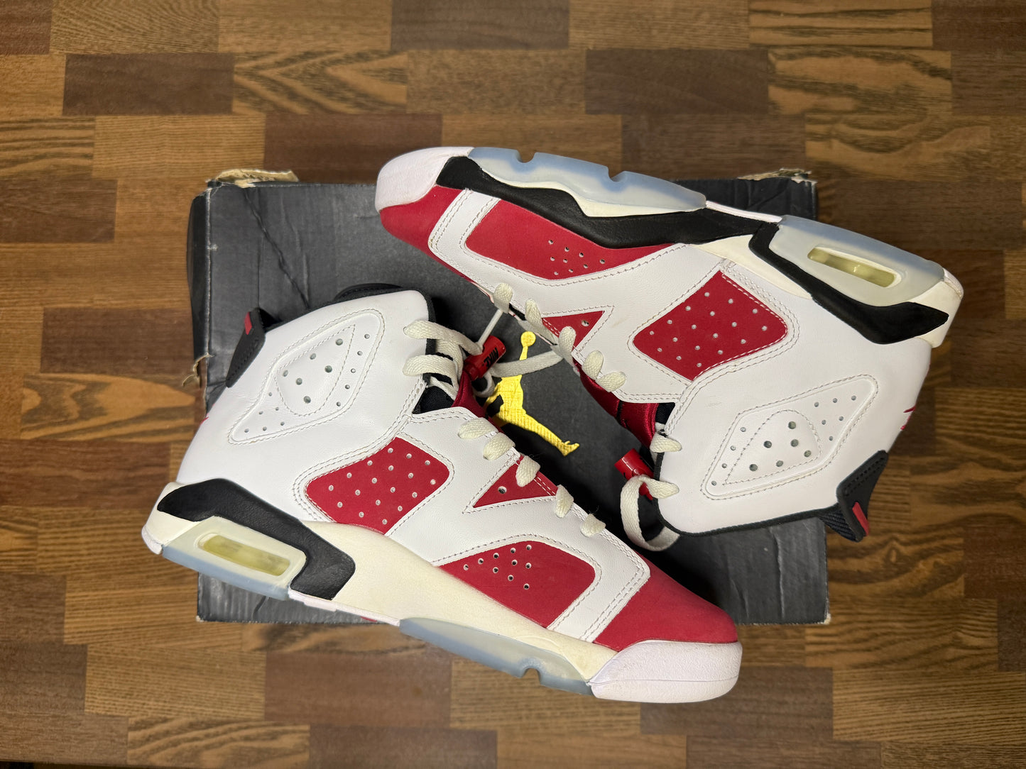 Used GS Jordan 6 Carmine