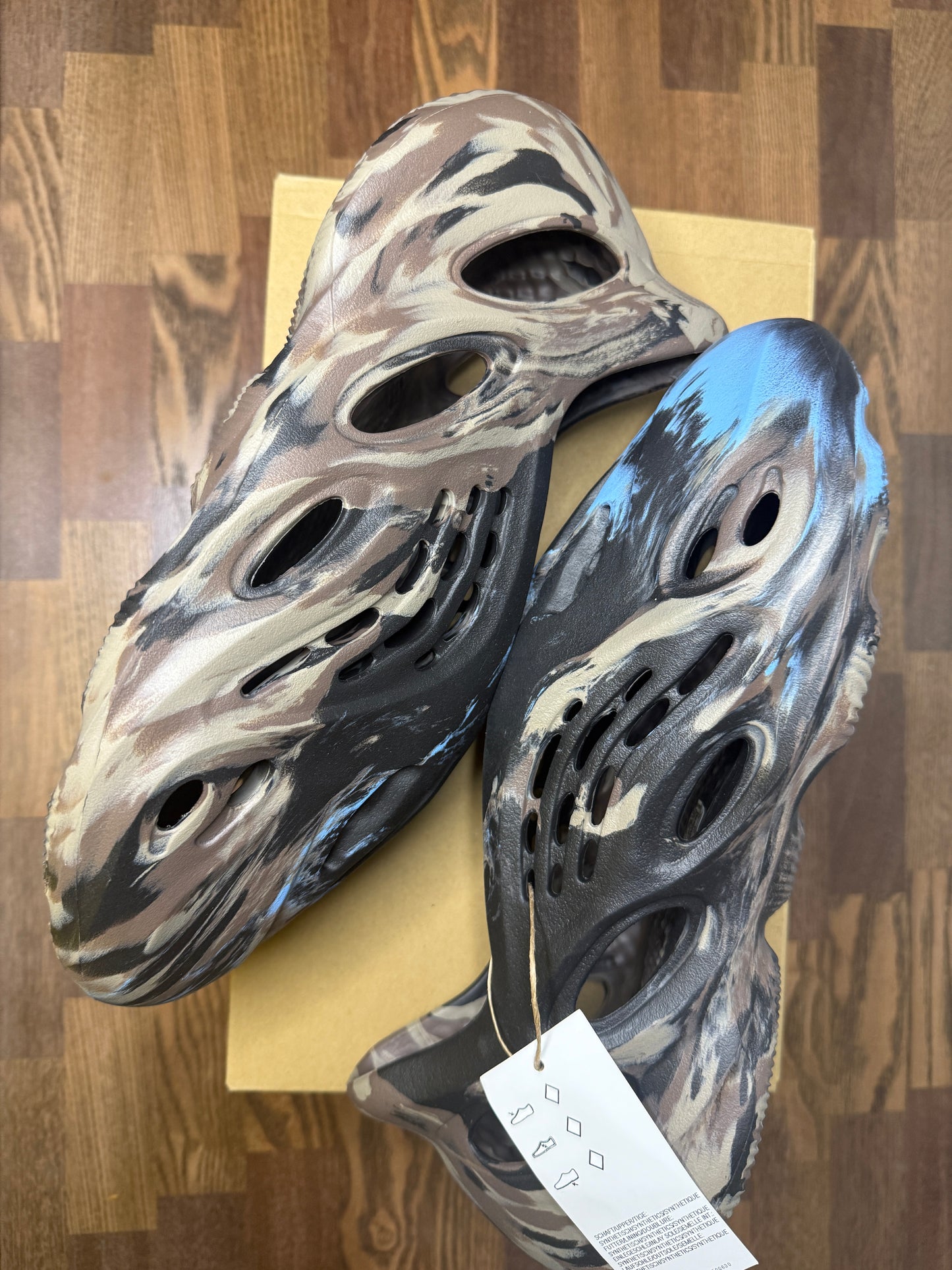 Yeezy Foamrunner MX Cinder