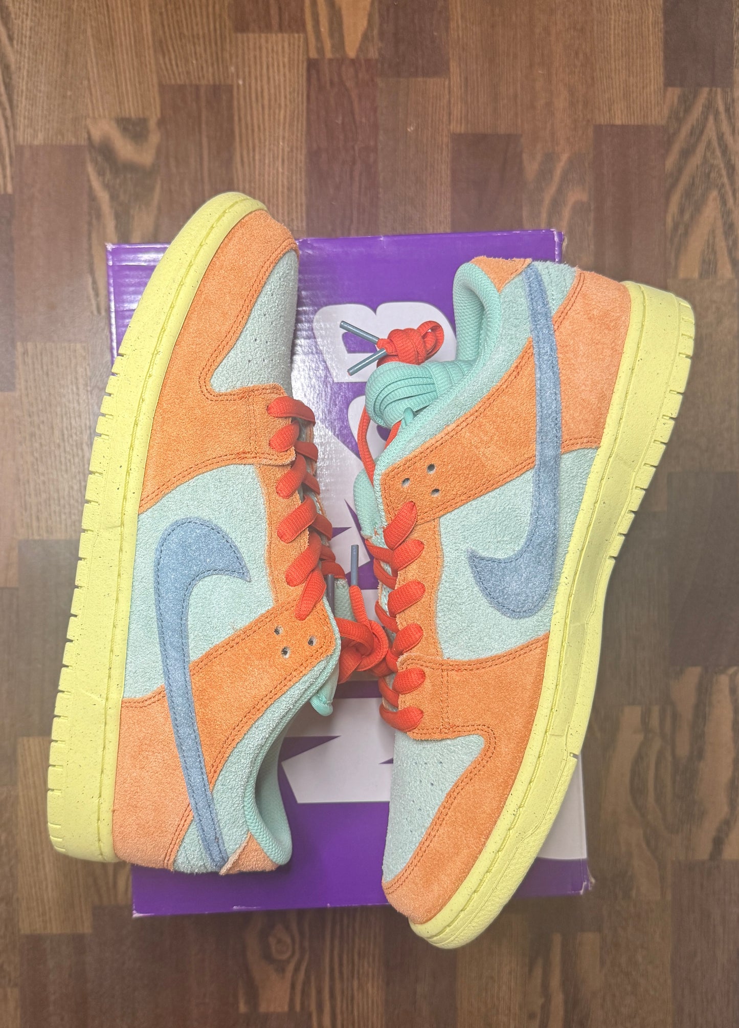 Nike SB Dunk Low Orange Emerald Rise