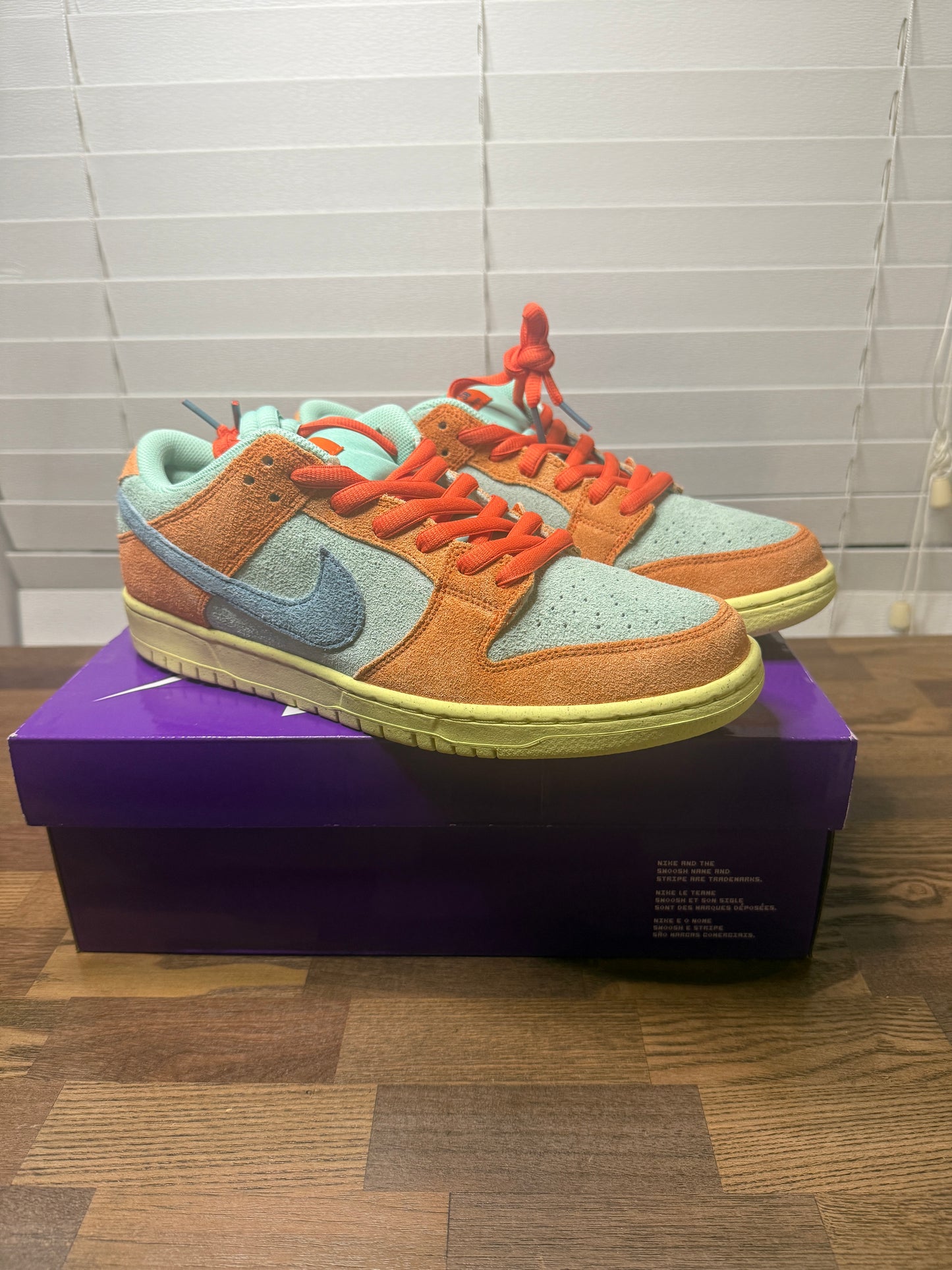 Nike SB Dunk Low Orange Emerald Rise