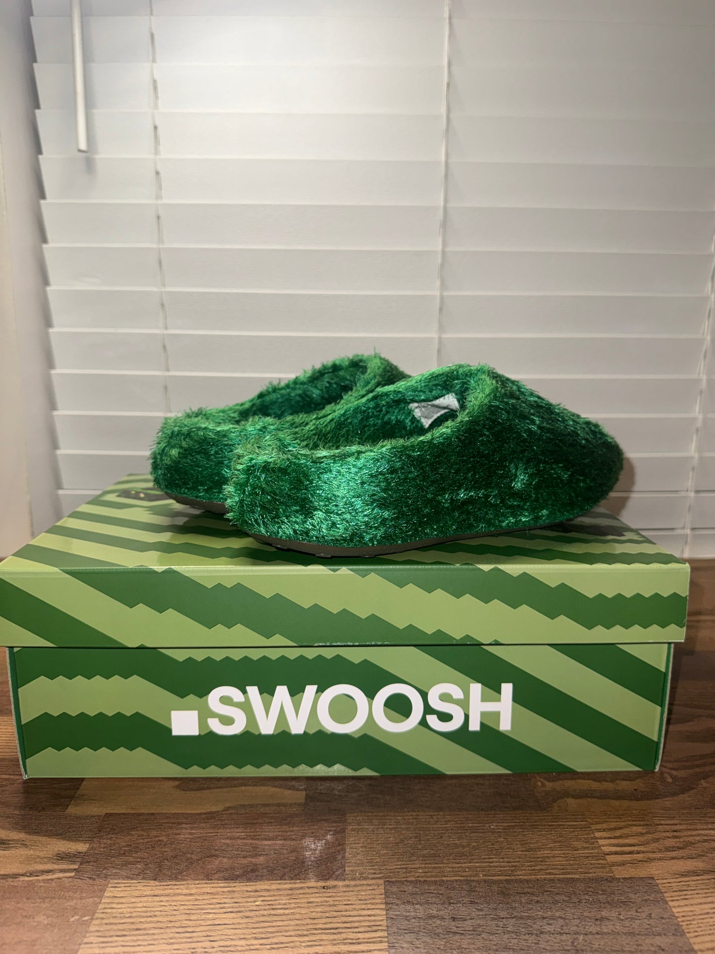Nike ReactX Rejuven8 Slide Touch Grass