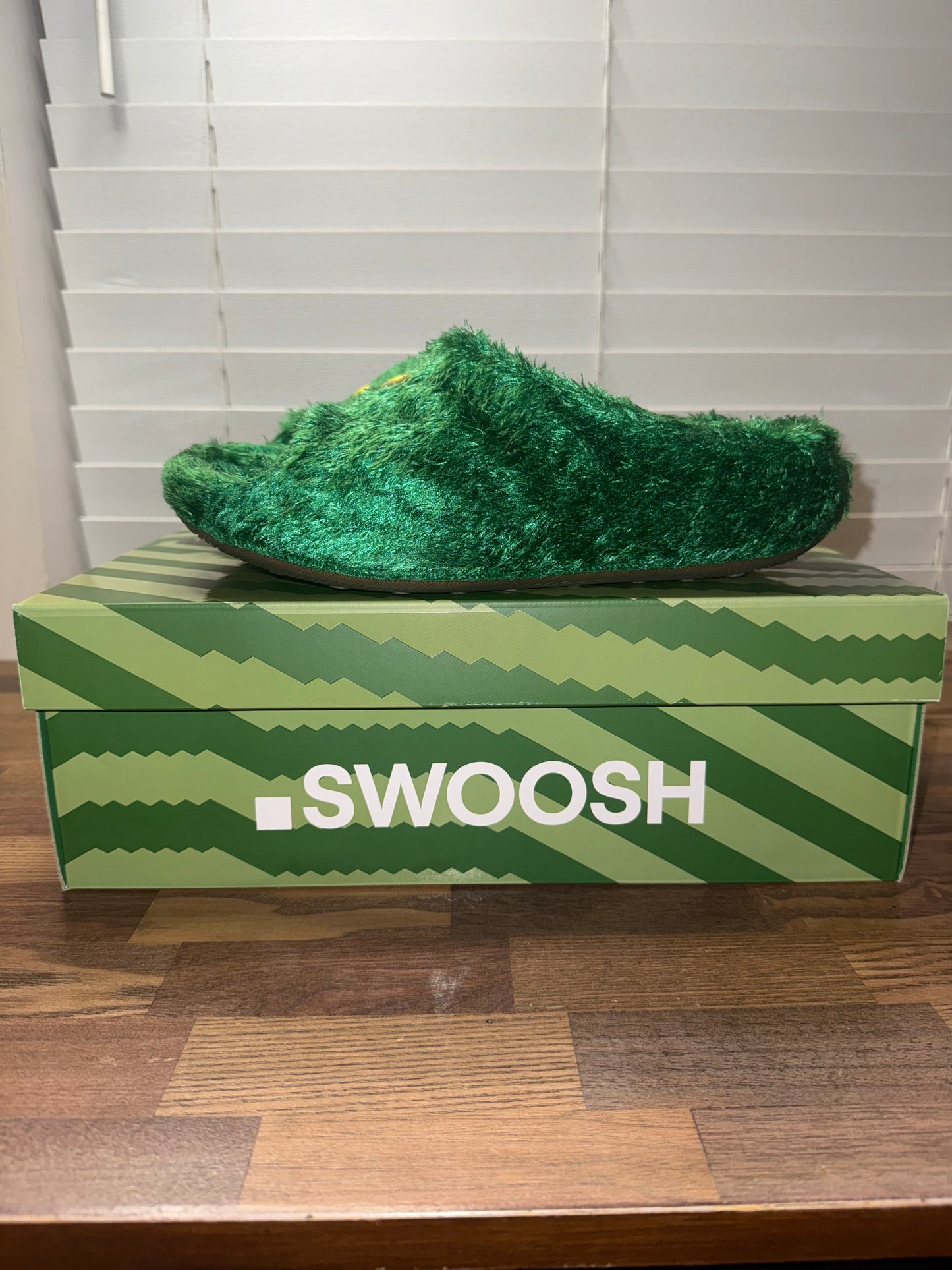 Nike ReactX Rejuven8 Slide Touch Grass