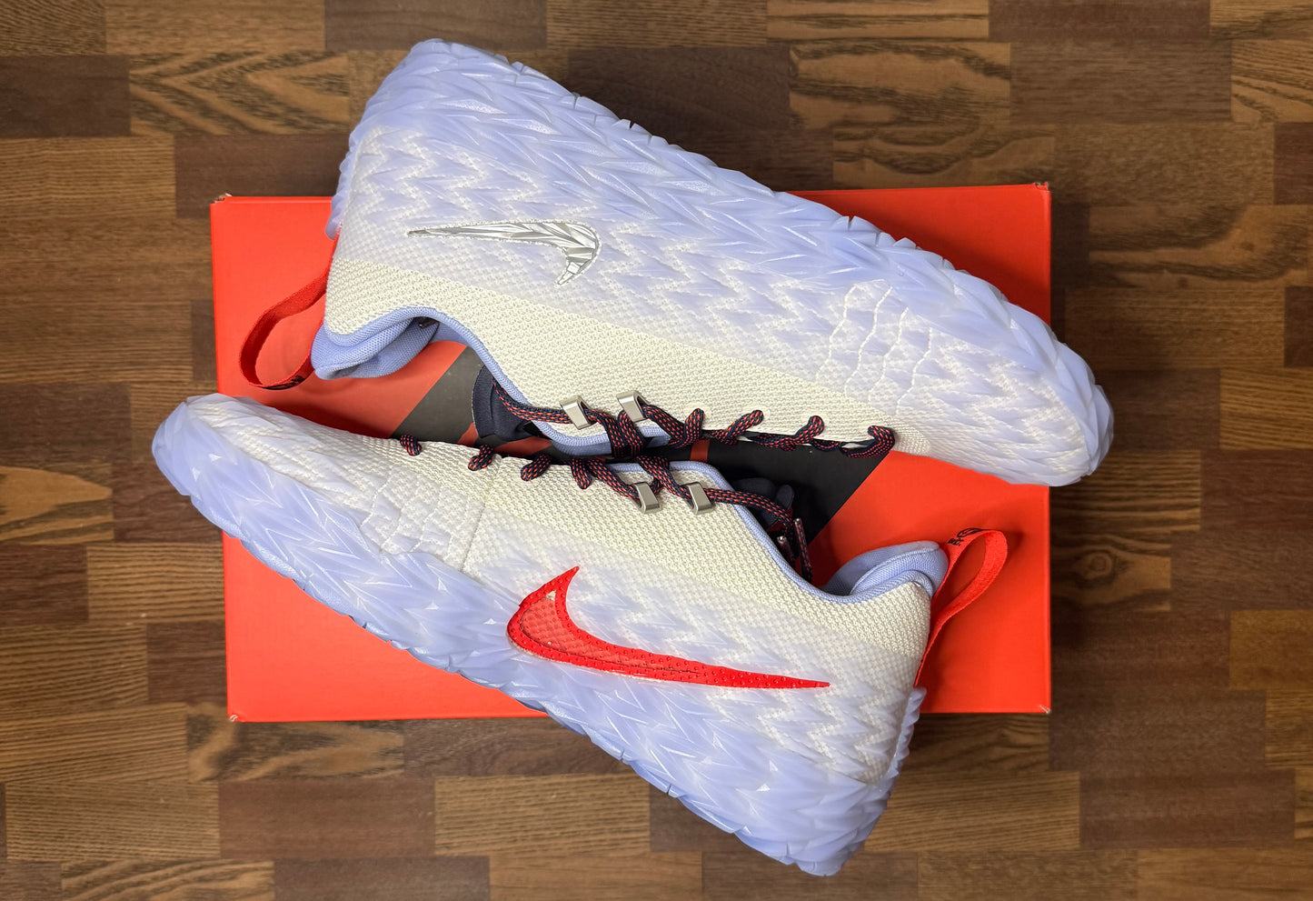 Nike S.T. Charge "Detroit Tough" EP