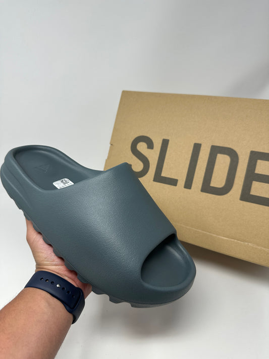 Yeezy Slide Slate Marine