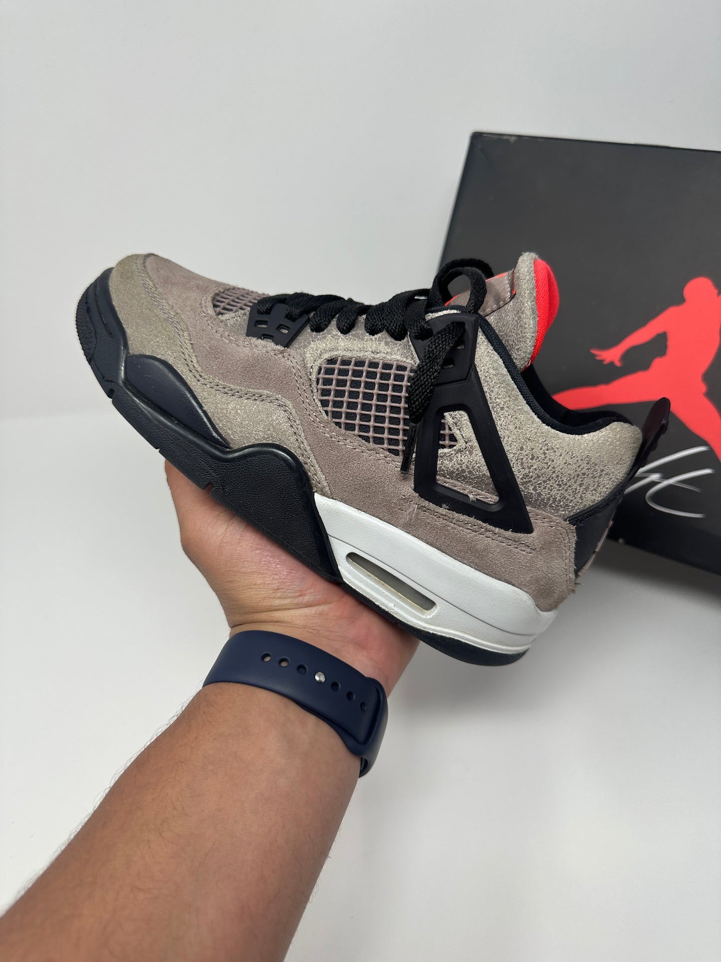 GS Jordan 4 Taupe Haze