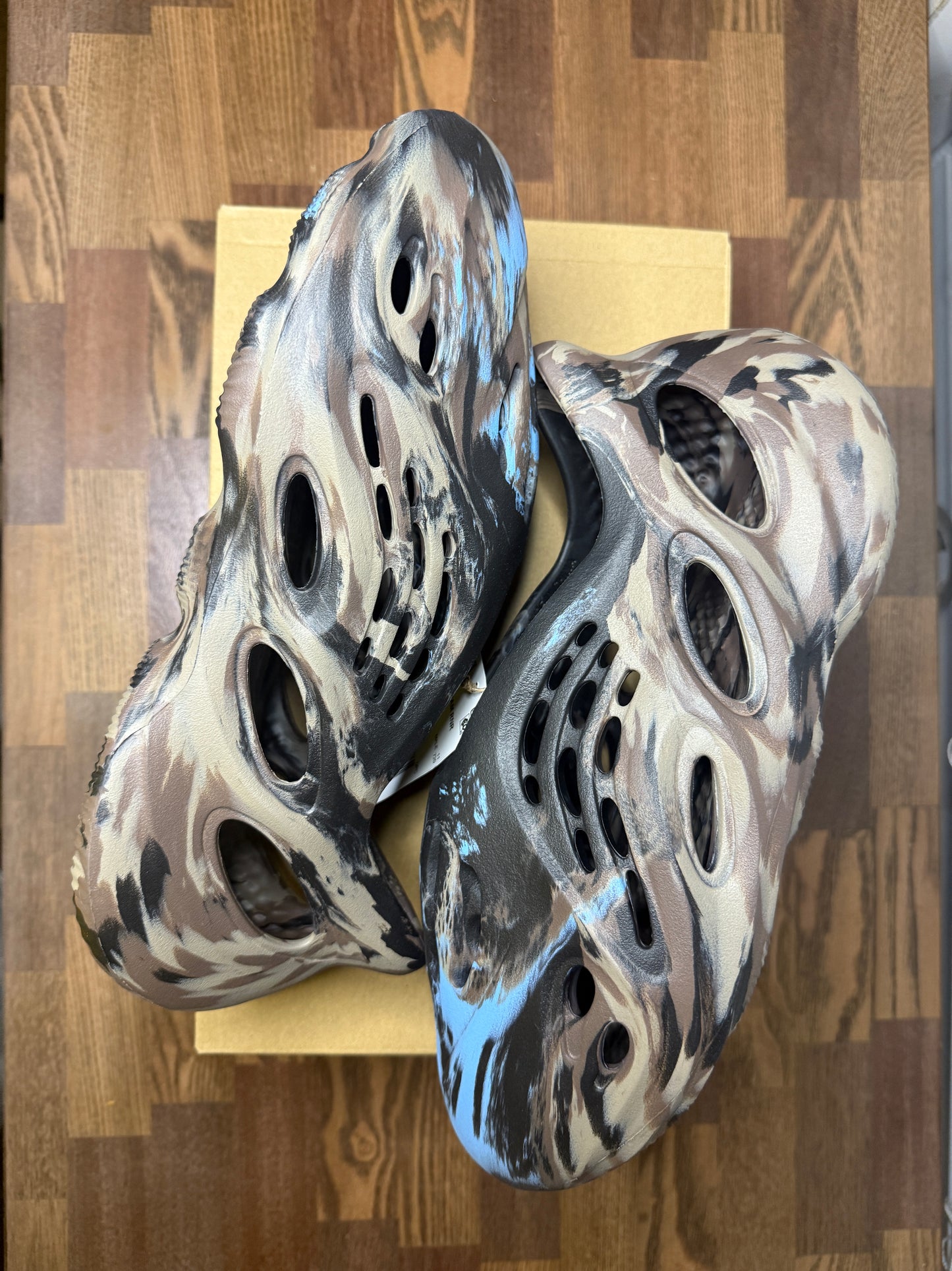 Yeezy Foamrunner MX Cinder